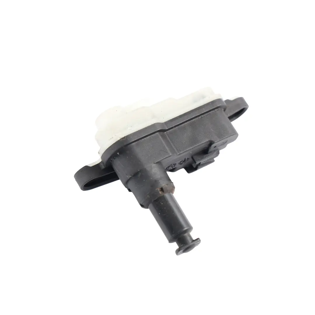 Audi VW Golf MK8 A6 C7 Actuador Tapa Depósito Combustible Motor - SKU 510810773A - Número de pieza 510810773A
