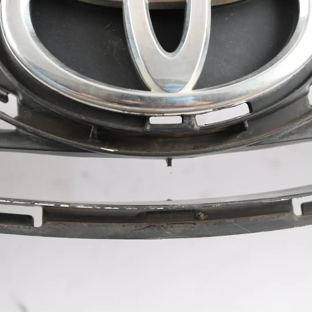 Front Bumper Centre Grille Trim Cover Panel Logo to Toyota Aygo B1 with Part number 531110H040 Toyota Aygo B1 Front Bumper Centre Grille Trim Cover Panel Logo - SKU 531110H040 - Part number 531110H040