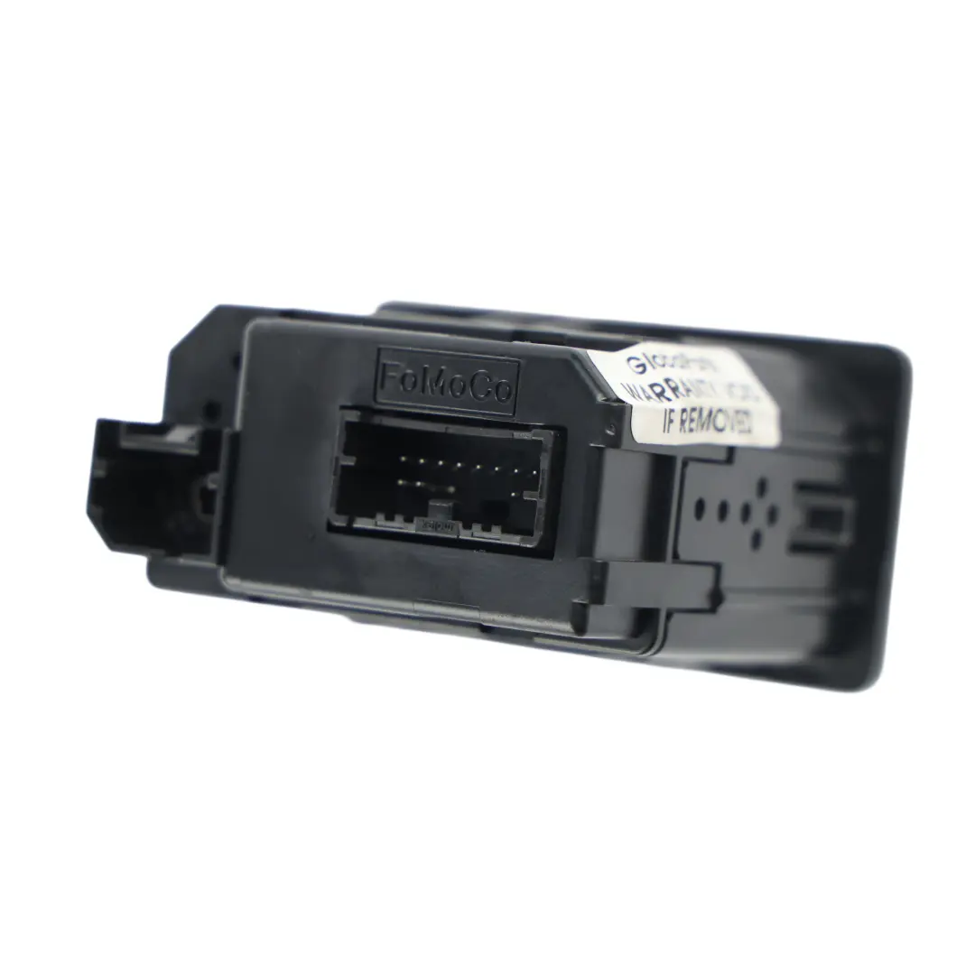 Lim Media Hub Interface Module USB SD Card Audio Video Jacks to Ford Ranger with Part number 5315135 Ford Ranger Lim Media Hub Interface Module USB SD Card Audio Video Jacks - SKU 5315135 - Part number 5315135