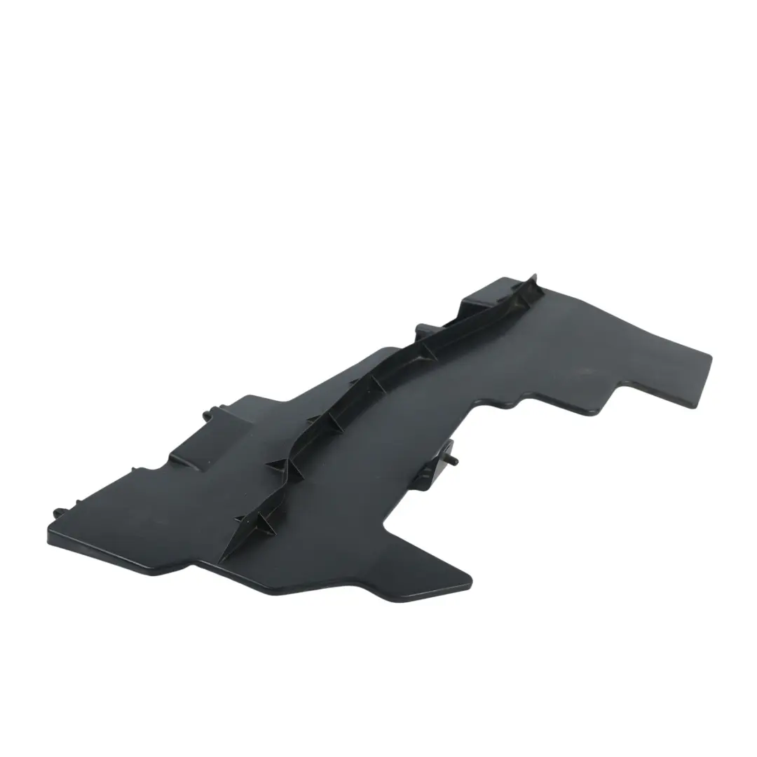 Deflector Guía Aire Radiador Cubierta Derecha para Toyota Avensis T270 con número de pieza 5329305070 Toyota Avensis T270 Deflector Guía Aire Radiador Cubierta Derecha - SKU 5329305070 - Número de pieza 5329305070