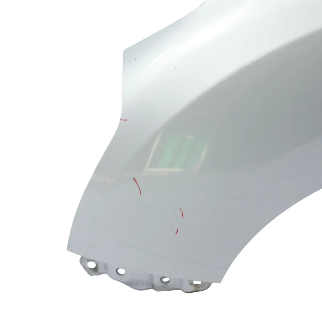 Toyota Verso Mk2 Aile Avant Gauche Argent Métallisé 1F7 - SKU 538120F020-SIM - Numéro de pièce 538120F020