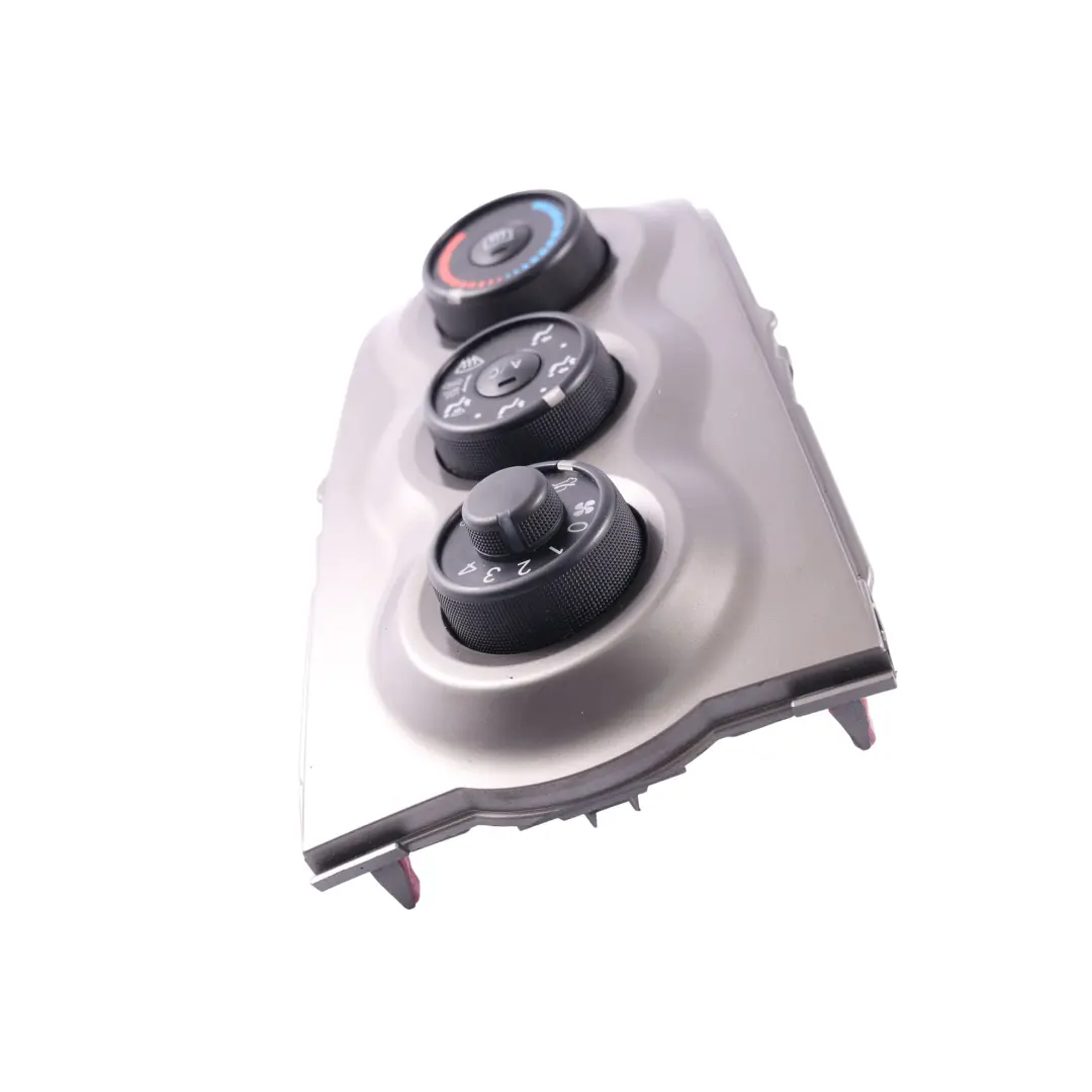Mk2 XP90 2005-2011 Comando Climatizzatore Riscaldamento 554060D170 per Toyota Yaris con numero di parte 554060D190 Toyota Yaris Mk2 XP90 2005-2011 Comando Climatizzatore Riscaldamento 554060D170 - SKU 554060D190 - Numero di parte 554060D190