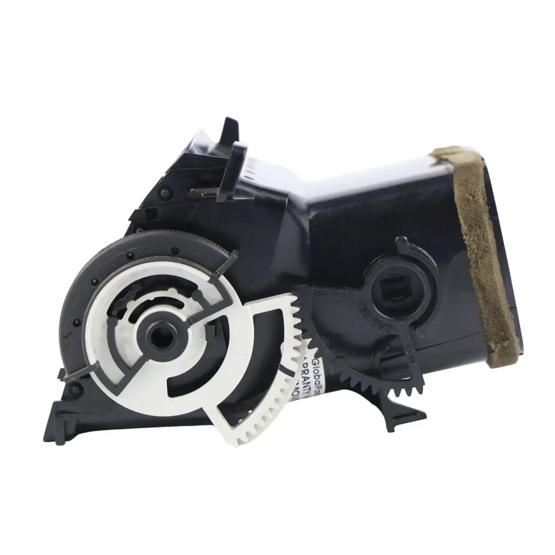 Rejilla Ventilación Salpicadero Panel Derecho para Toyota Auris E15 con número de pieza 5565002100B0 Toyota Auris E15 Rejilla Ventilación Salpicadero Panel Derecho - SKU 5565002100B0 - Número de pieza 5565002100B0