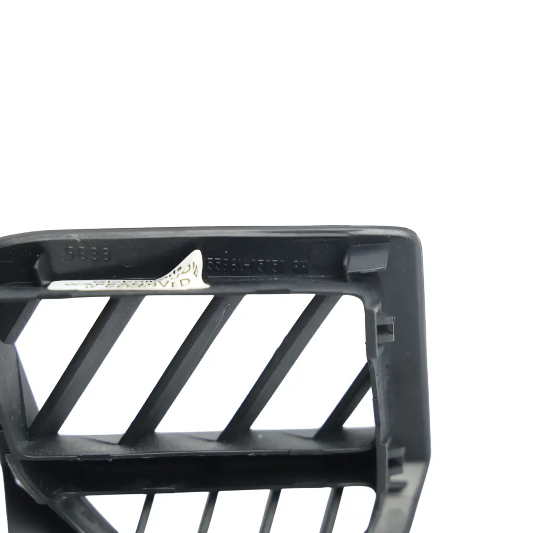 Mk3 Dashboard Defroster Nozzle Grille Right O/S 55961-05050 to Toyota Avensis with Part number 5596105050C0 Toyota Avensis Mk3 Dashboard Defroster Nozzle Grille Right O/S 55961-05050 - SKU RHD-5596105050C0 - Part number 5596105050C0