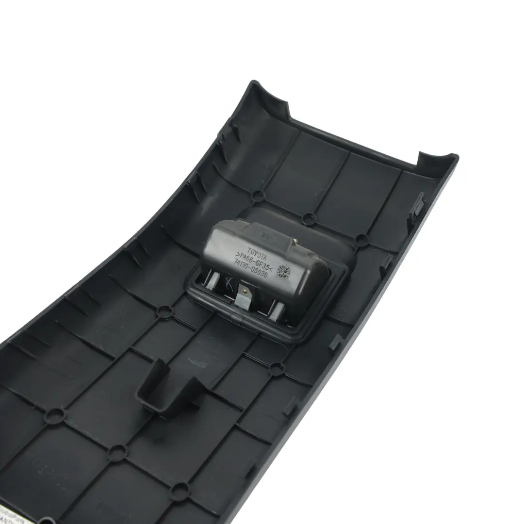 Toyota Avensis T270 Centre Console Rear Trim Panel Cover Black - SKU 5892305040 - Part number 5892305040