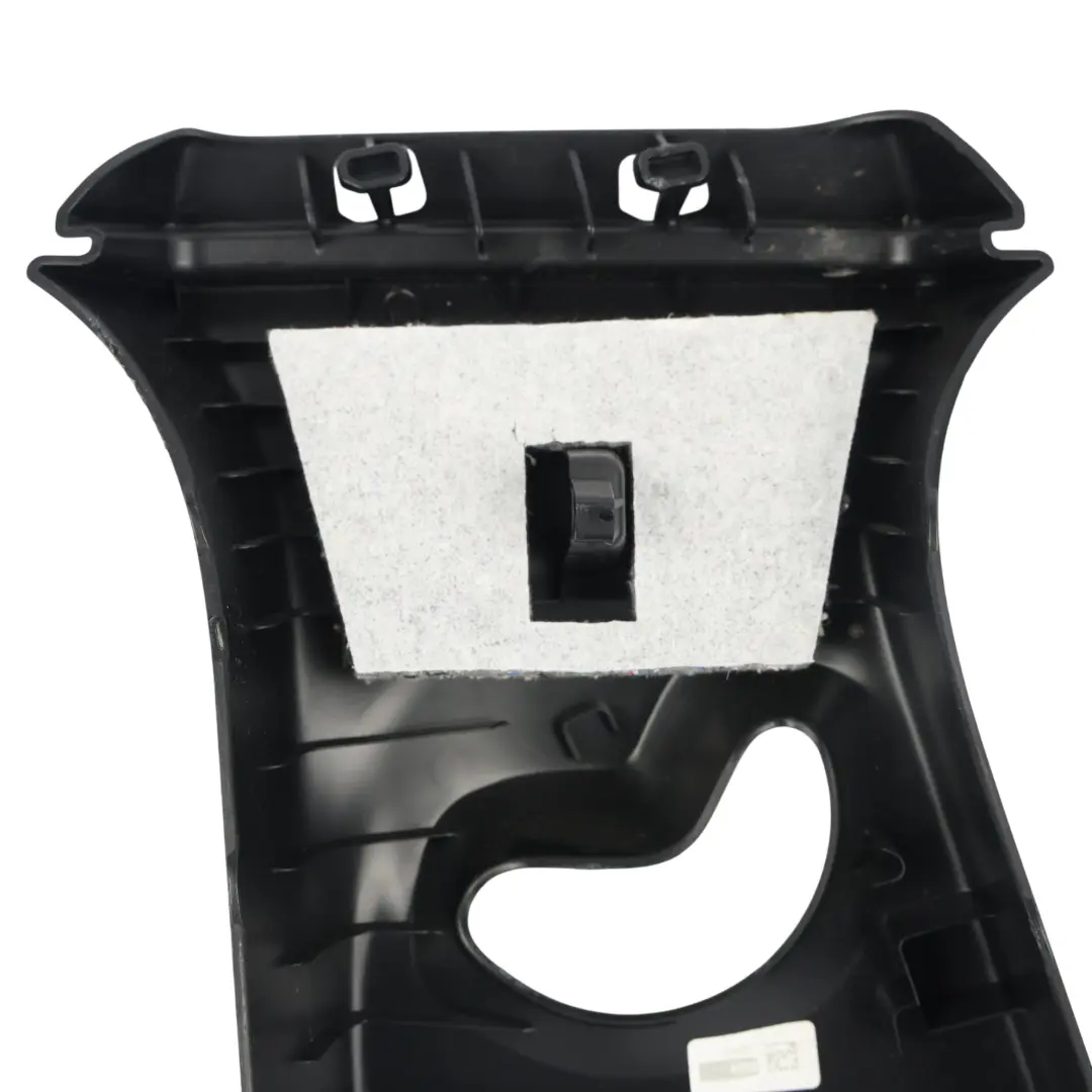 F74 Osłona Słupka B Wewnętrzna Panel Prawy Czarny do BMW o numerze 5A2F802 BMW F74 Osłona Słupka B Wewnętrzna Panel Prawy Czarny - SKU 5A2F802 - Numer Części 5A2F802