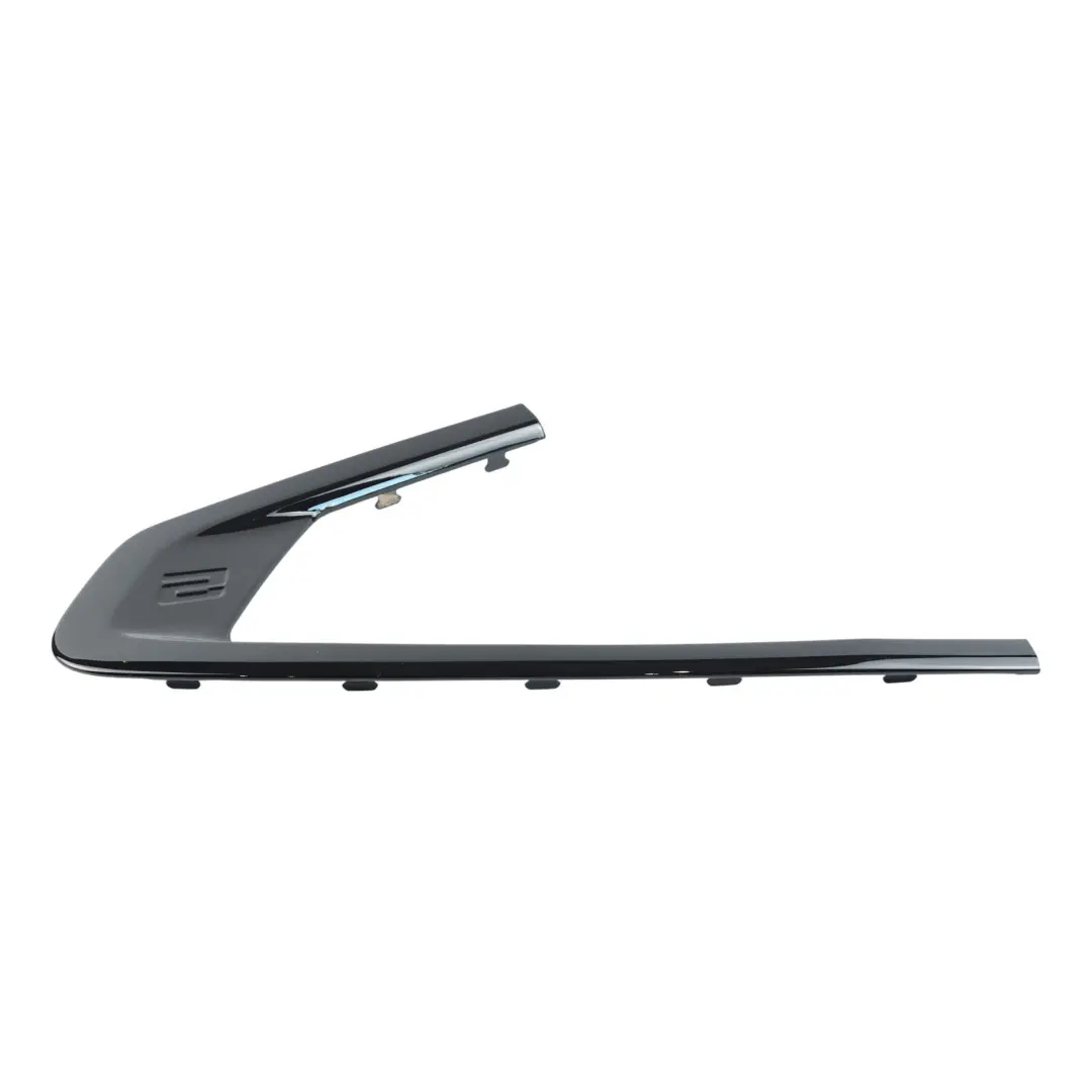 F74 Moldura Luneta Trasera Izquierda Negro para BMW con número de pieza 5A3C0D5 BMW F74 Moldura Luneta Trasera Izquierda Negro - SKU 5A3C0D5 - Número de pieza 5A3C0D5