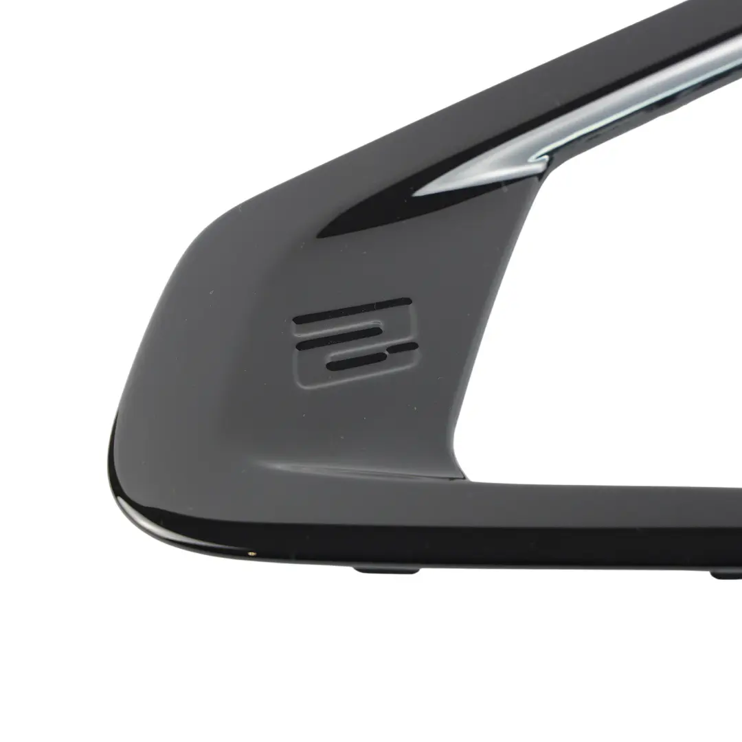 F74 Moldura Luneta Trasera Izquierda Negro para BMW con número de pieza 5A3C0D5 BMW F74 Moldura Luneta Trasera Izquierda Negro - SKU 5A3C0D5 - Número de pieza 5A3C0D5