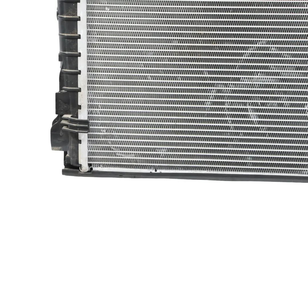 F74 Radiatore Liquido Refrigerante Raffreddamento Motore Benzina per BMW F70 con numero di parte 5A50149 BMW F70 F74 Radiatore Liquido Refrigerante Raffreddamento Motore Benzina - SKU 5A50149 - Numero di parte 5A50149