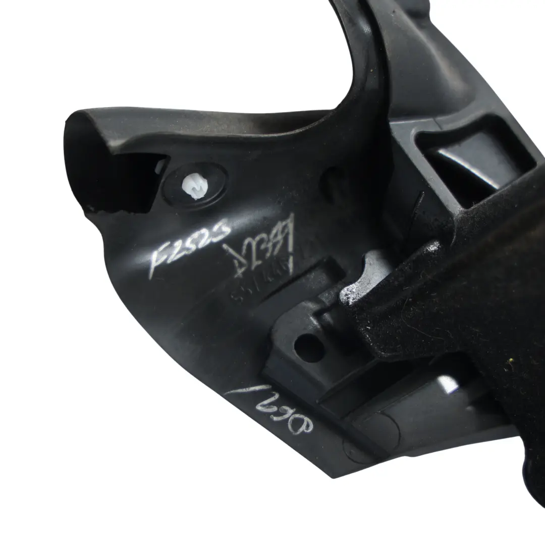 F74 Gran Coupé Guarnizione Interna Finestrino Porta Posteriore Destra 5A5CC1 per BMW con numero di parte 5A5CC18 BMW F74 Gran Coupé Guarnizione Interna Finestrino Porta Posteriore Destra 5A5CC1 - SKU 5A5CC18 - Numero di parte 5A5CC18