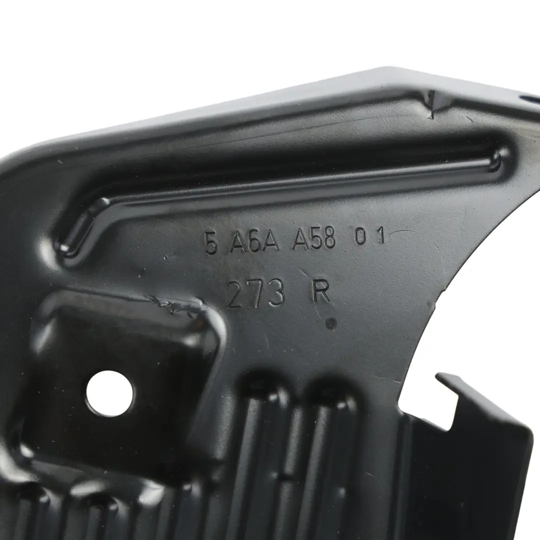F74 Ogranicznik Mocowania Pasa Bezpieczeństwa Tył Prawy do BMW o numerze 5A6AA58 BMW F74 Ogranicznik Mocowania Pasa Bezpieczeństwa Tył Prawy - SKU 5A6AA58 - Numer Części 5A6AA58