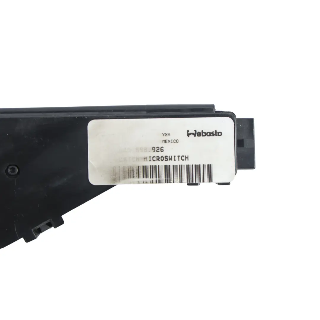 Serratura Gancio Tetto Apribile Morbido per Volkswagen New Beetle Cabrio con numero di parte 5C3898926 Volkswagen New Beetle Cabrio Serratura Gancio Tetto Apribile Morbido - SKU 5C3898926 - Numero di parte 5C3898926