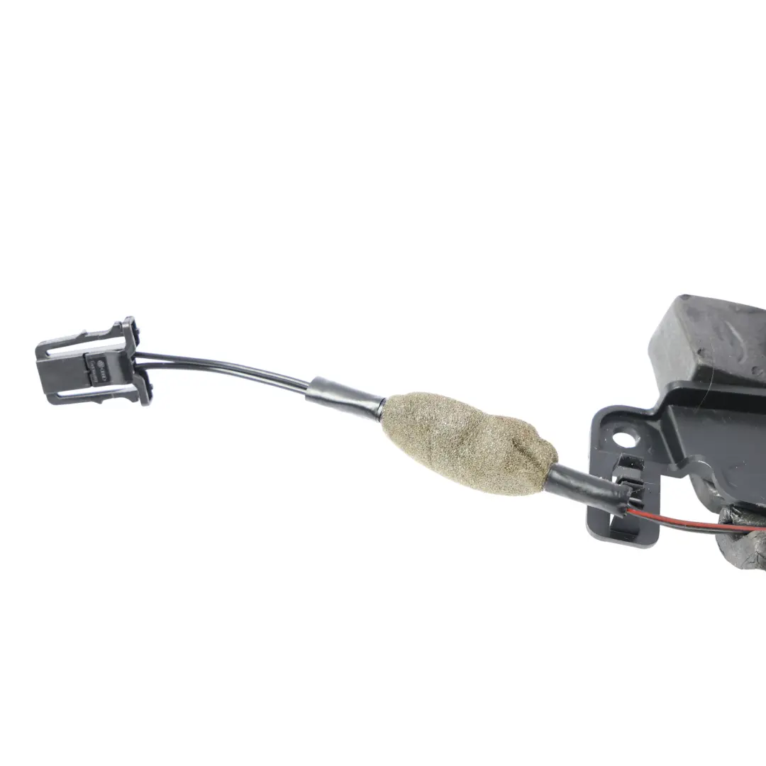 Cubierta Altavoz Puerta Delantera Derecha para Volkswagen New Beetle con número de pieza 5C5837736B Volkswagen New Beetle Cubierta Altavoz Puerta Delantera Derecha - SKU 5C5837736B - Número de pieza 5C5837736B