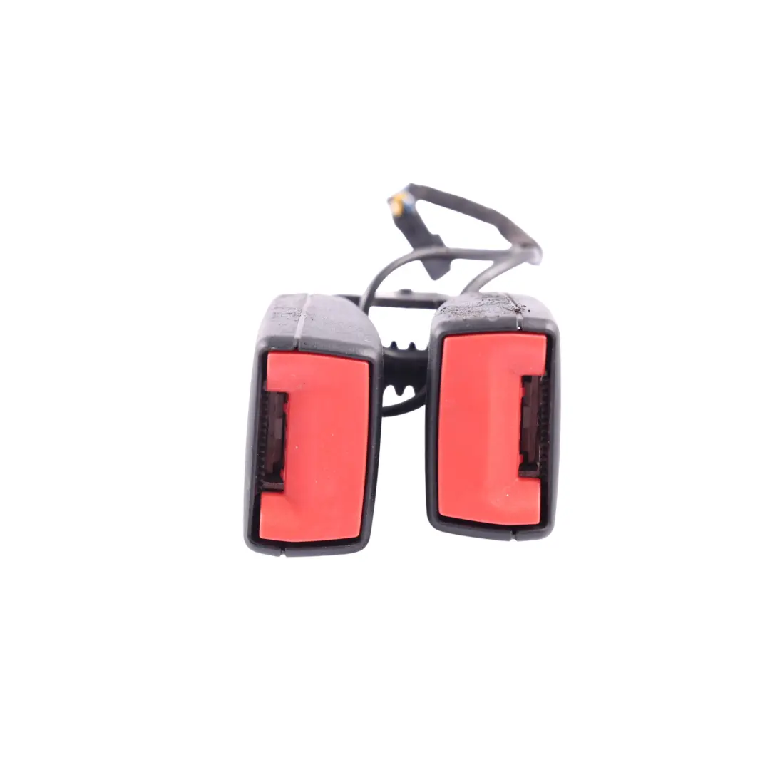 Mk3 Tylna Środkowa Podwójna Zapinka Pasa do Volkswagen Beetle o numerze 5C5857739B Volkswagen Beetle Mk3 Tylna Środkowa Podwójna Zapinka Pasa - SKU 5C5857739B - Numer Części 5C5857739B
