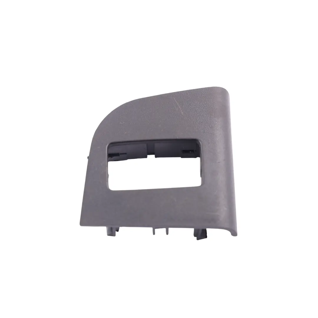 Embellecedor Marco Interruptor Puerta Izquierda para Skoda Octavia 5E con número de pieza 5E0867185C Skoda Octavia 5E Embellecedor Marco Interruptor Puerta Izquierda - SKU 5E0867185C - Número de pieza 5E0867185C