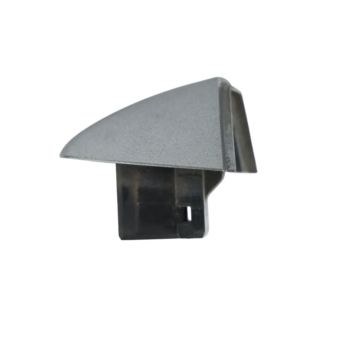3V Calotta Maniglia Sinistra Grigio Grafite M7W per Volkswagen Superb con numero di parte 5G0839167 Volkswagen Superb 3V Calotta Maniglia Sinistra Grigio Grafite M7W - SKU 5G0839167-GGR - Numero di parte 5G0839167