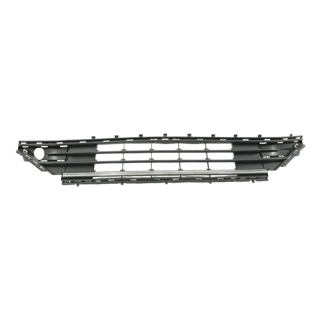 Volkswagen Golf Mk7 Griglia Centrale Inferiore Paraurti Anteriore - SKU 5G0853677P - Numero di parte 5G0853677P
