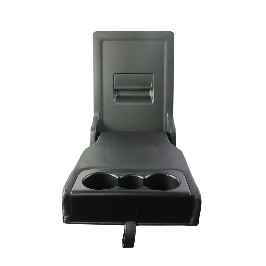 Mk3 5E Podłokietnik Tylny Czarny Skórzany do Skoda Octavia o numerze 5G0885961D Skoda Octavia Mk3 5E Podłokietnik Tylny Czarny Skórzany - SKU 5G0885961D-1 - Numer Części 5G0885961D