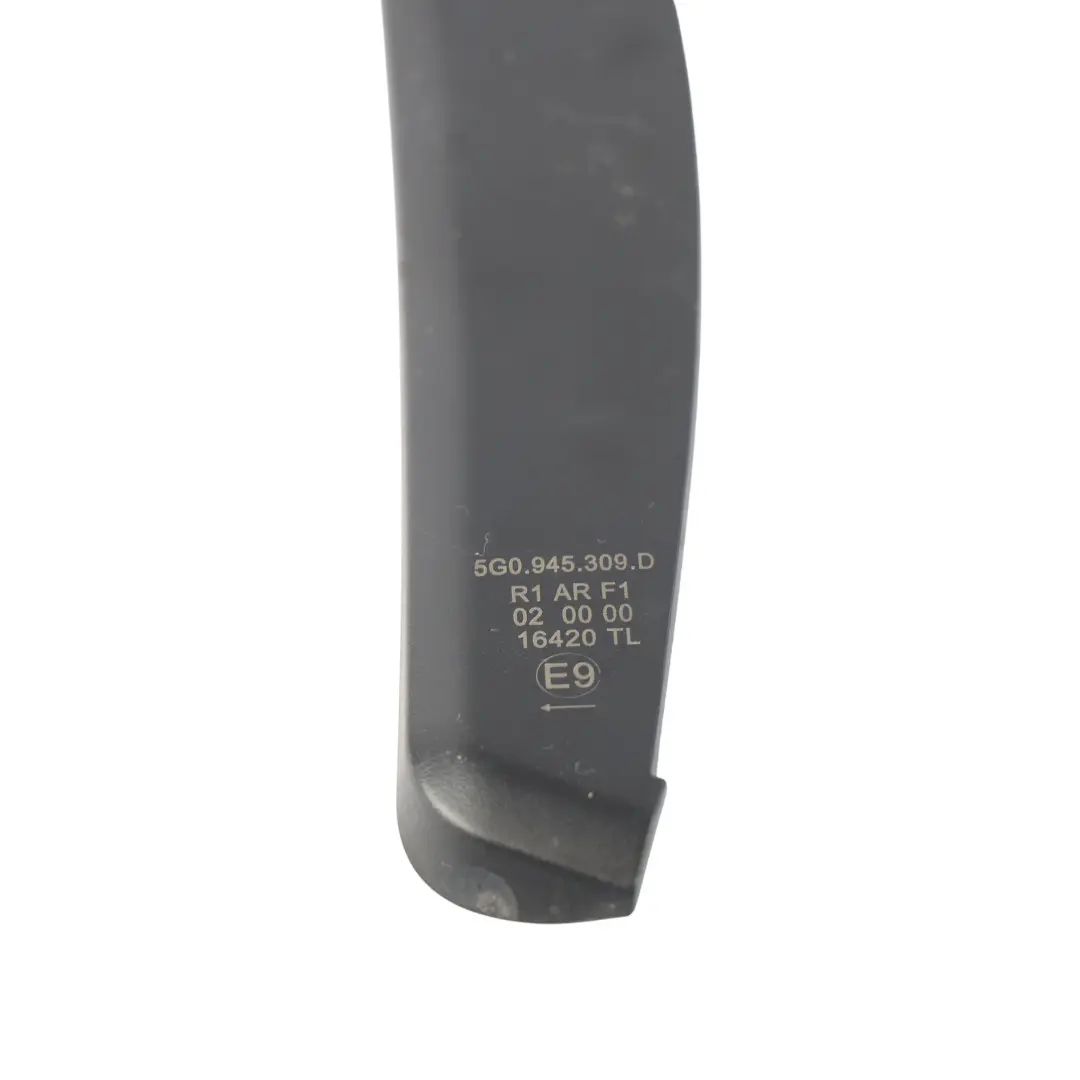 Volkswagen Golf Mk7 Tylna Lampa Listwa Wewnętrzna Lewa - SKU 5G0945309D - Numer Części 5G0945309D
