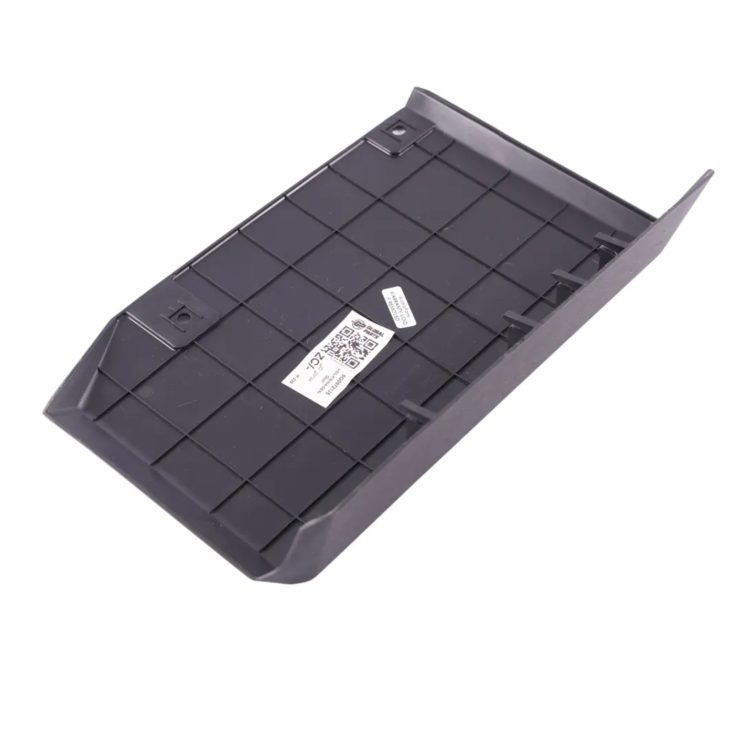 5G Tapa Superior Carcasa Amplificador Sonido para Volkswagen Golf GTI con número de pieza 5G0972135 Volkswagen Golf GTI 5G Tapa Superior Carcasa Amplificador Sonido - SKU 5G0972135 - Número de pieza 5G0972135