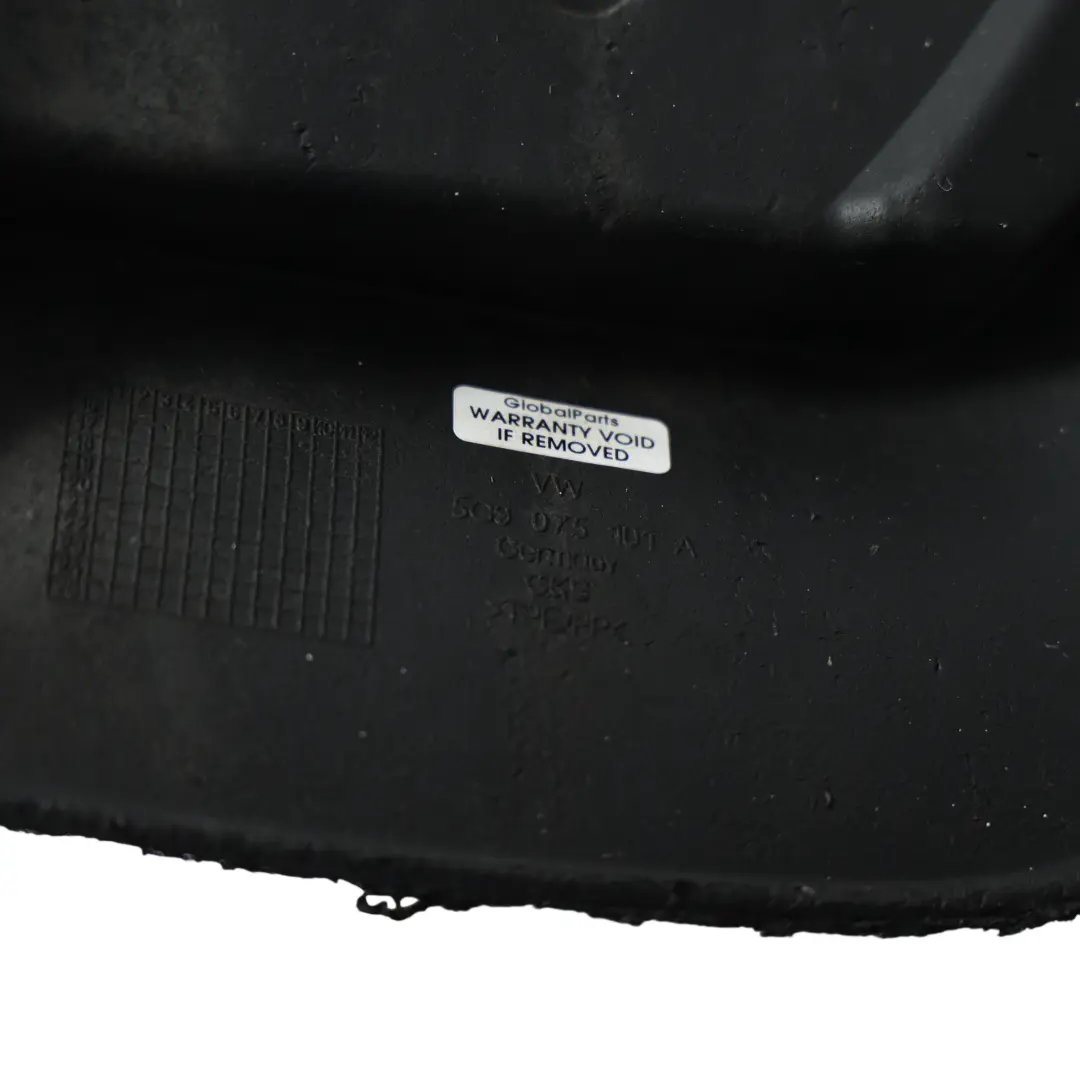 Faldilla Guardabarros Trasera Derecha para Volkswagen Golf Mk7 con número de pieza 5G9075101A Volkswagen Golf Mk7 Faldilla Guardabarros Trasera Derecha - SKU 5G9075101A - Número de pieza 5G9075101A