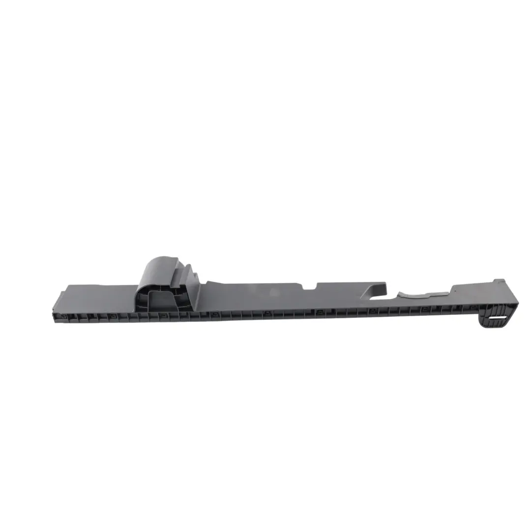 Pannello Rivestimento Bagagliaio Destro Nero per Volkswagen Golf MK7 con numero di parte 5G9864512C Volkswagen Golf MK7 Pannello Rivestimento Bagagliaio Destro Nero - SKU 5G9864512C - Numero di parte 5G9864512C