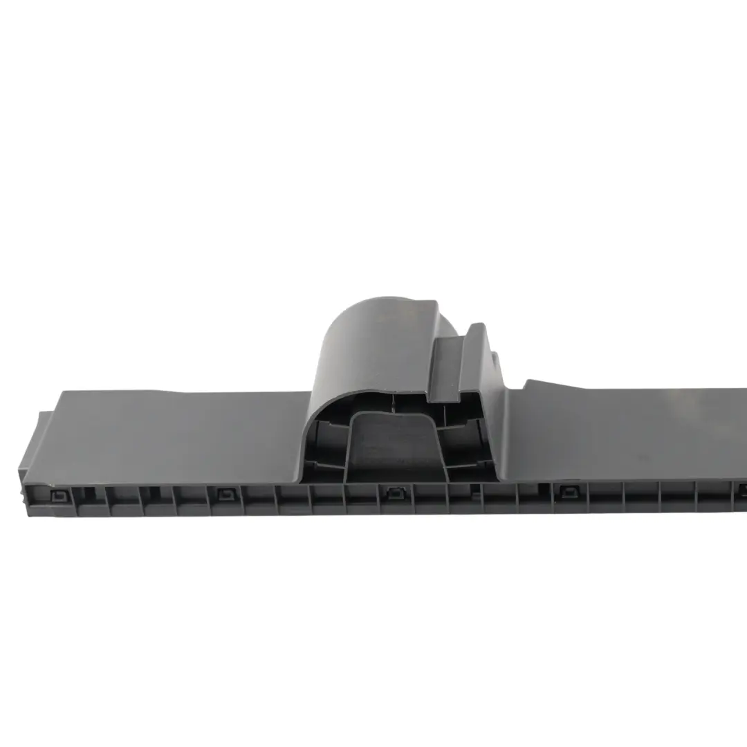 Volkswagen Golf MK7 Embellecedor Maletero Trasero Derecho Negro - SKU 5G9864512C - Número de pieza 5G9864512C