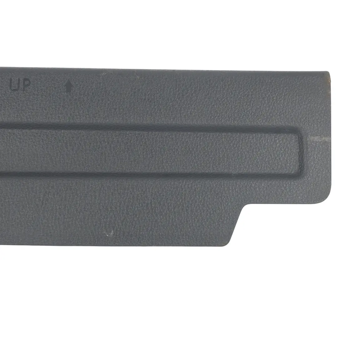 5G Osłona Bagażnika Zdejmowana Pokrywa Prawa do Volkswagen Golf o numerze 5G9867464 Volkswagen Golf 5G Osłona Bagażnika Zdejmowana Pokrywa Prawa - SKU 5G9867464 - Numer Części 5G9867464