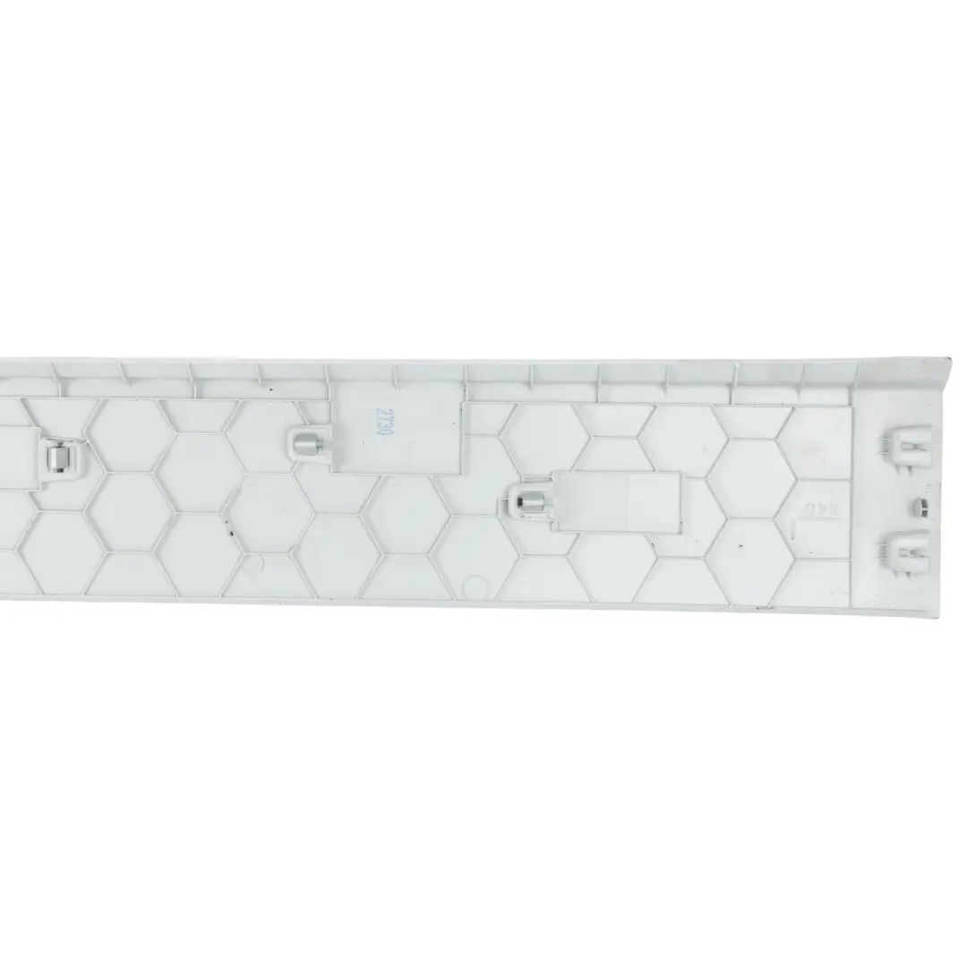 5G Revestimiento Techo Trasero Panel Cubierta Gris para Volkswagen Golf con número de pieza 5G9867617 Volkswagen Golf 5G Revestimiento Techo Trasero Panel Cubierta Gris - SKU 5G9867617 - Número de pieza 5G9867617