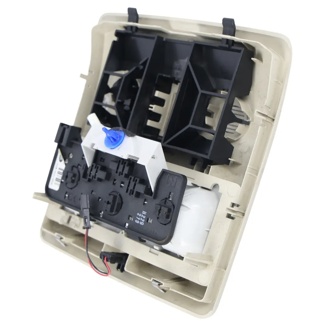 Land Rover Range Rover Sport L320 Luz Interior Techo - SKU 5H22-13704-BCW - Número de pieza 5H22-13704-BCW