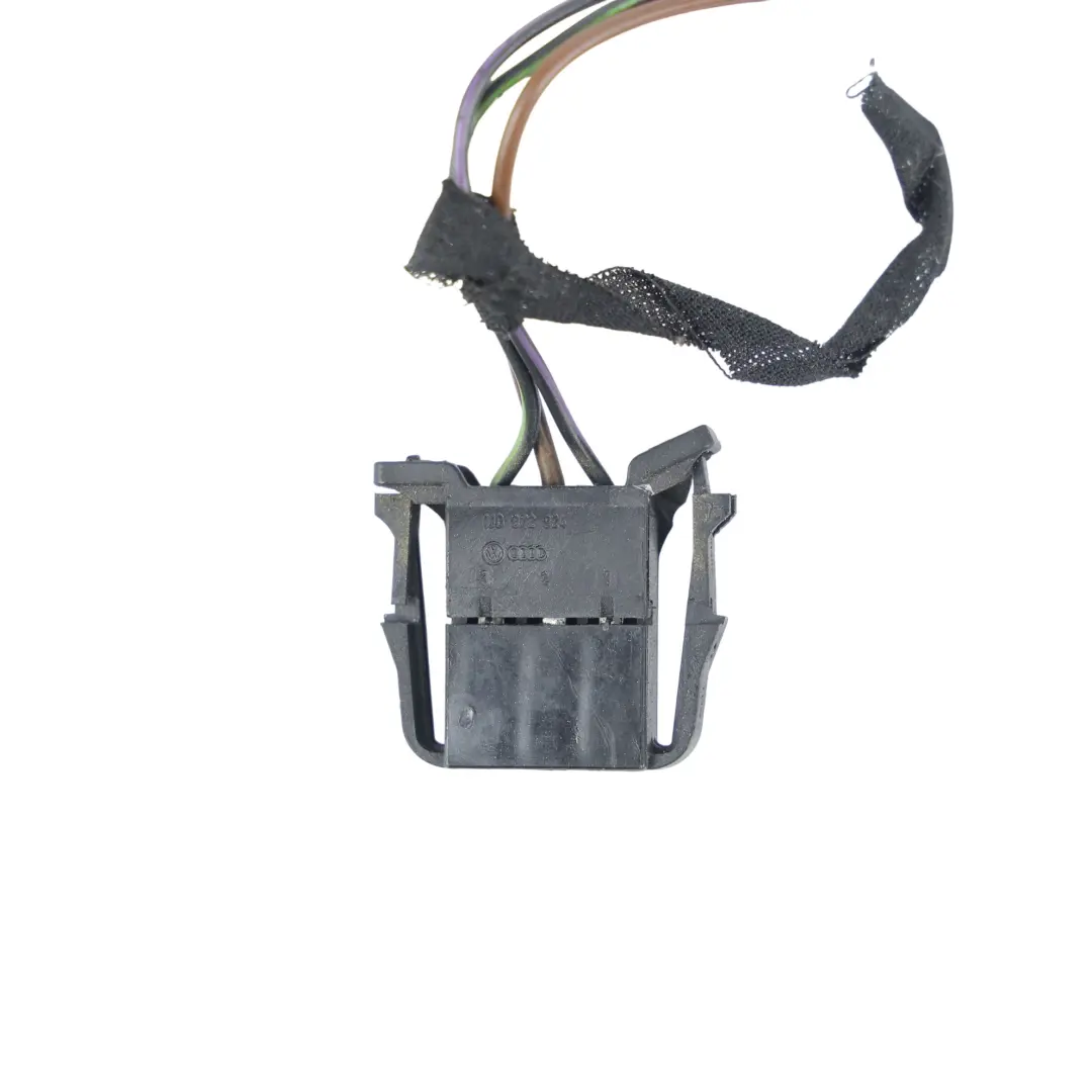Mk6 Piloto Trasero Exterior Derecho Cableado para Volkswagen Golf con número de pieza 5K0945096N Volkswagen Golf Mk6 Piloto Trasero Exterior Derecho Cableado - SKU 5K0945096N-1 - Número de pieza 5K0945096N