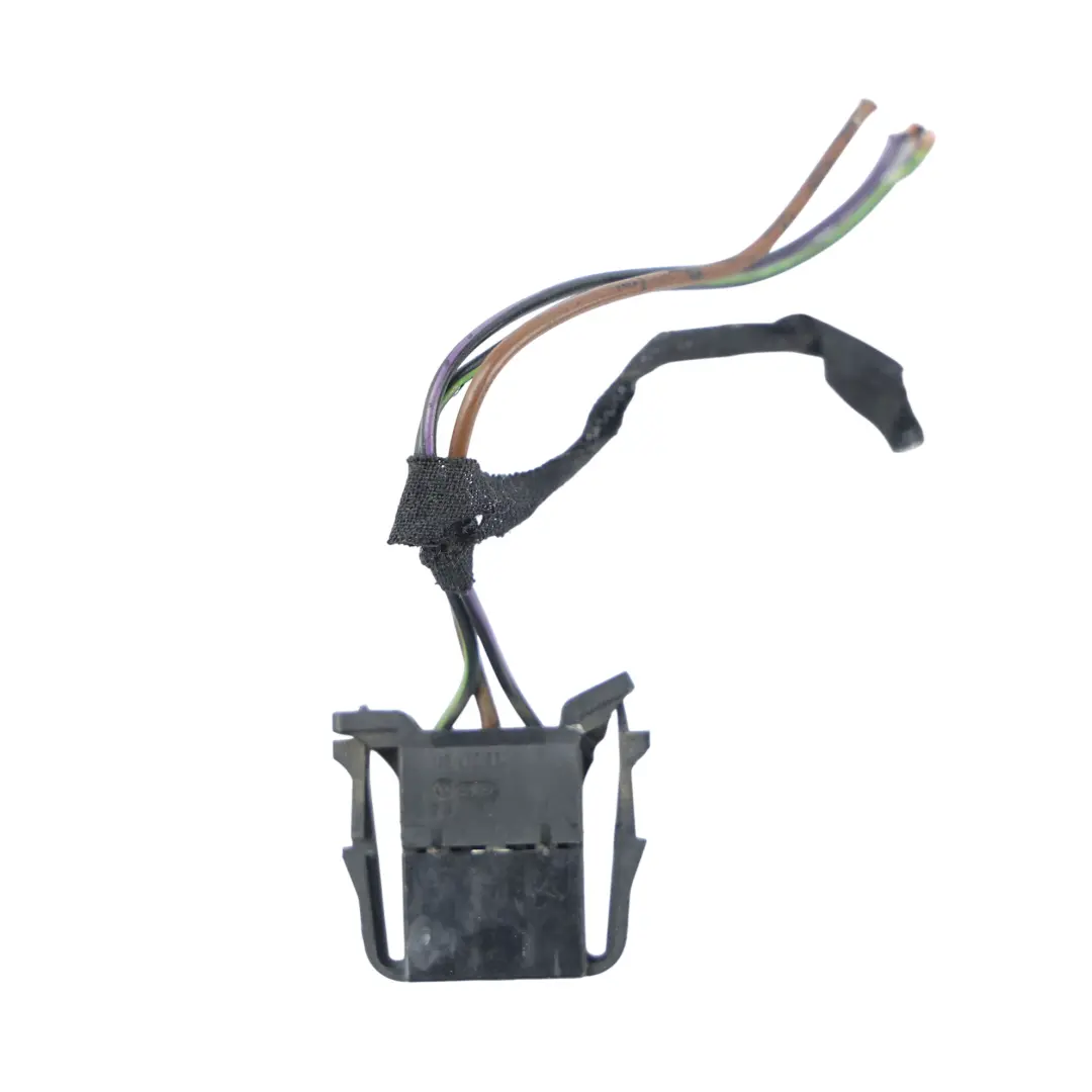 Mk6 Piloto Trasero Exterior Derecho Cableado para Volkswagen Golf con número de pieza 5K0945096N Volkswagen Golf Mk6 Piloto Trasero Exterior Derecho Cableado - SKU 5K0945096N-1 - Número de pieza 5K0945096N