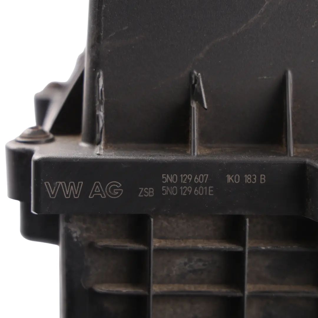 Audi Q3 8U 2.0 TFSI Petrol Air Filter Air Cleaner Box Housing Cover - SKU 5N0129607 - Part number 5N0129607