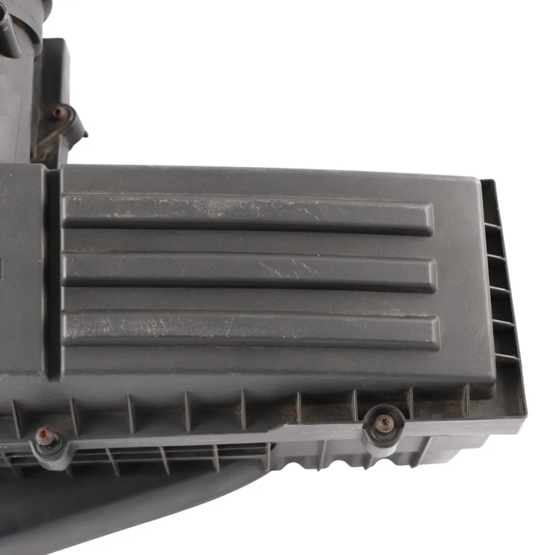Filter Air Cleaner Box Housing Cover to Audi Q3 8U 2.0 TFSI Petrol Air with Part number 5N0129607 Audi Q3 8U 2.0 TFSI Petrol Air Filter Air Cleaner Box Housing Cover - SKU 5N0129607 - Part number 5N0129607