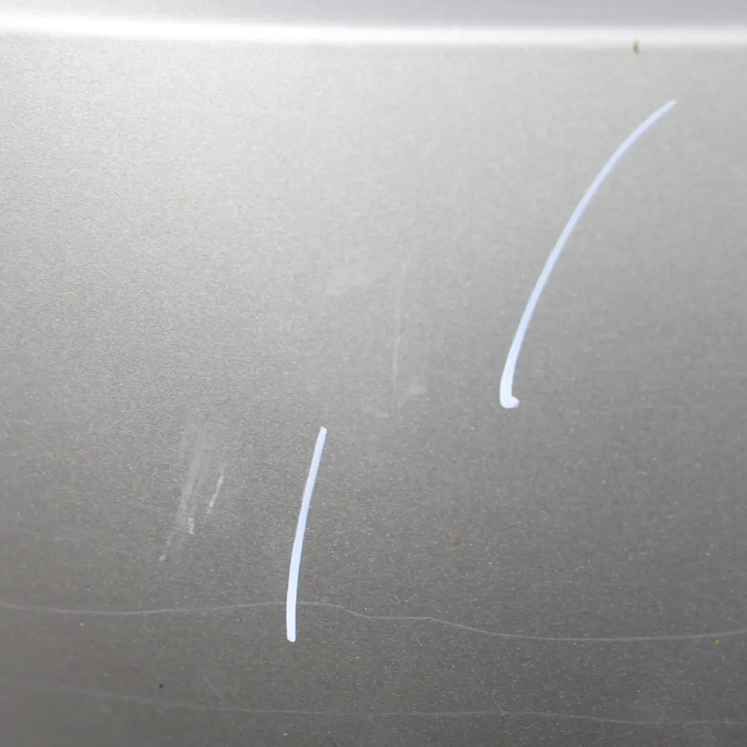 Zderzak Tylny Tytanowy Beżowy Metalik A1X do Volkswagen Tiguan 5N o numerze 5N0807421H Volkswagen Tiguan 5N Zderzak Tylny Tytanowy Beżowy Metalik A1X - SKU 5N0807421H-TBE - Numer Części 5N0807421H