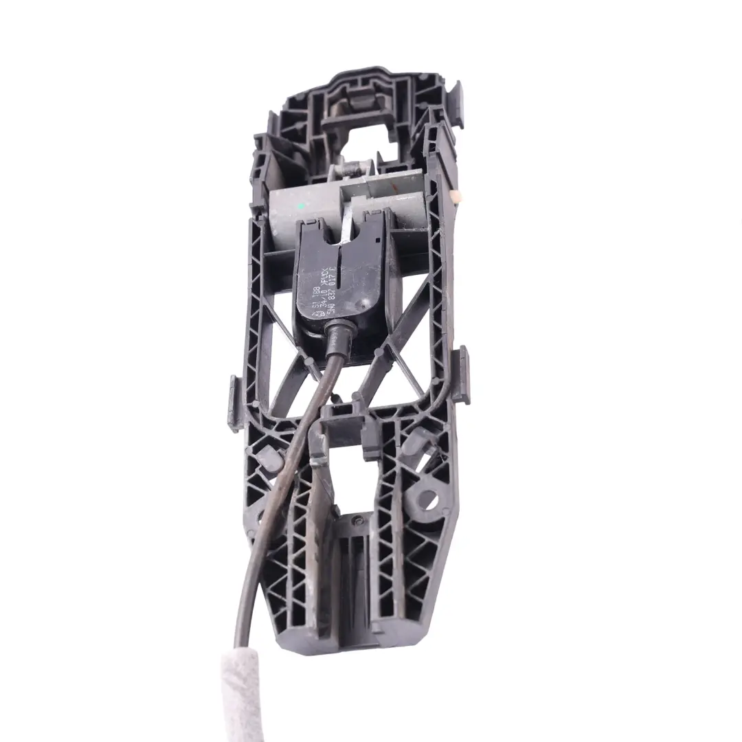Volkswagen Golf Mk6 Rear Door Lock Mechanism Mount Bar Cable Left N/S 5K4839015H - SKU 5N0837017C-1 - Part number 5N0837017C