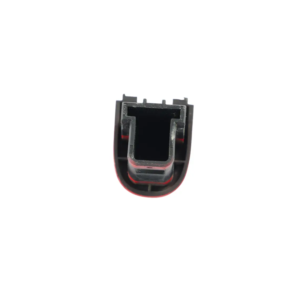 Tappo Maniglia Portiera Passeggero Rosso P3G per Volkswagen Polo 6R con numero di parte 5N0839167B Volkswagen Polo 6R Tappo Maniglia Portiera Passeggero Rosso P3G - SKU 5N0839167B-FLRE - Numero di parte 5N0839167B