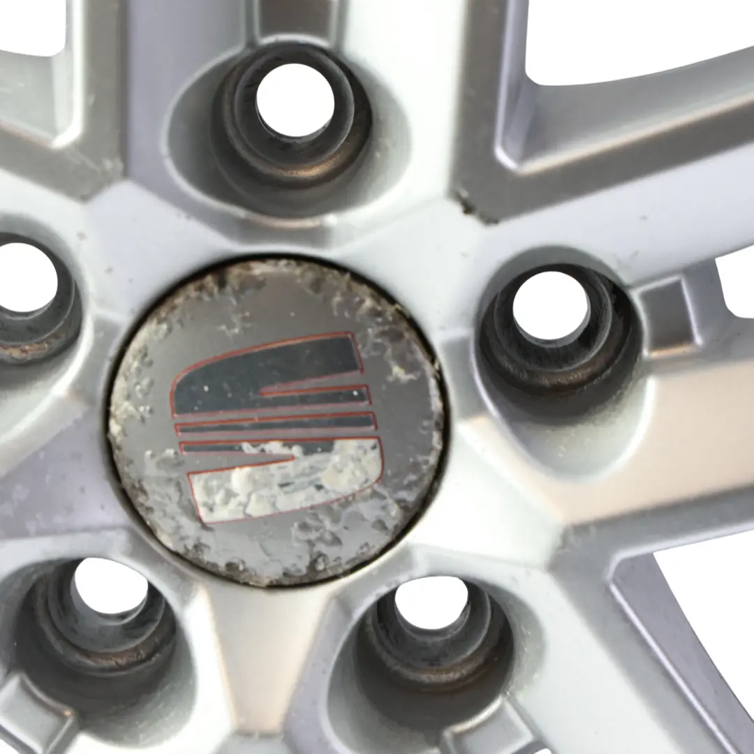 Mk2 Mk3 Alloy Wheel Rim Silver 5 Double Spoke 17" 7J ET:54 to Seat Leon with Part number 5P0601025M Seat Leon Mk2 Mk3 Alloy Wheel Rim Silver 5 Double Spoke 17" 7J ET:54 - SKU 5P0601025M-SL4 - Part number 5P0601025M
