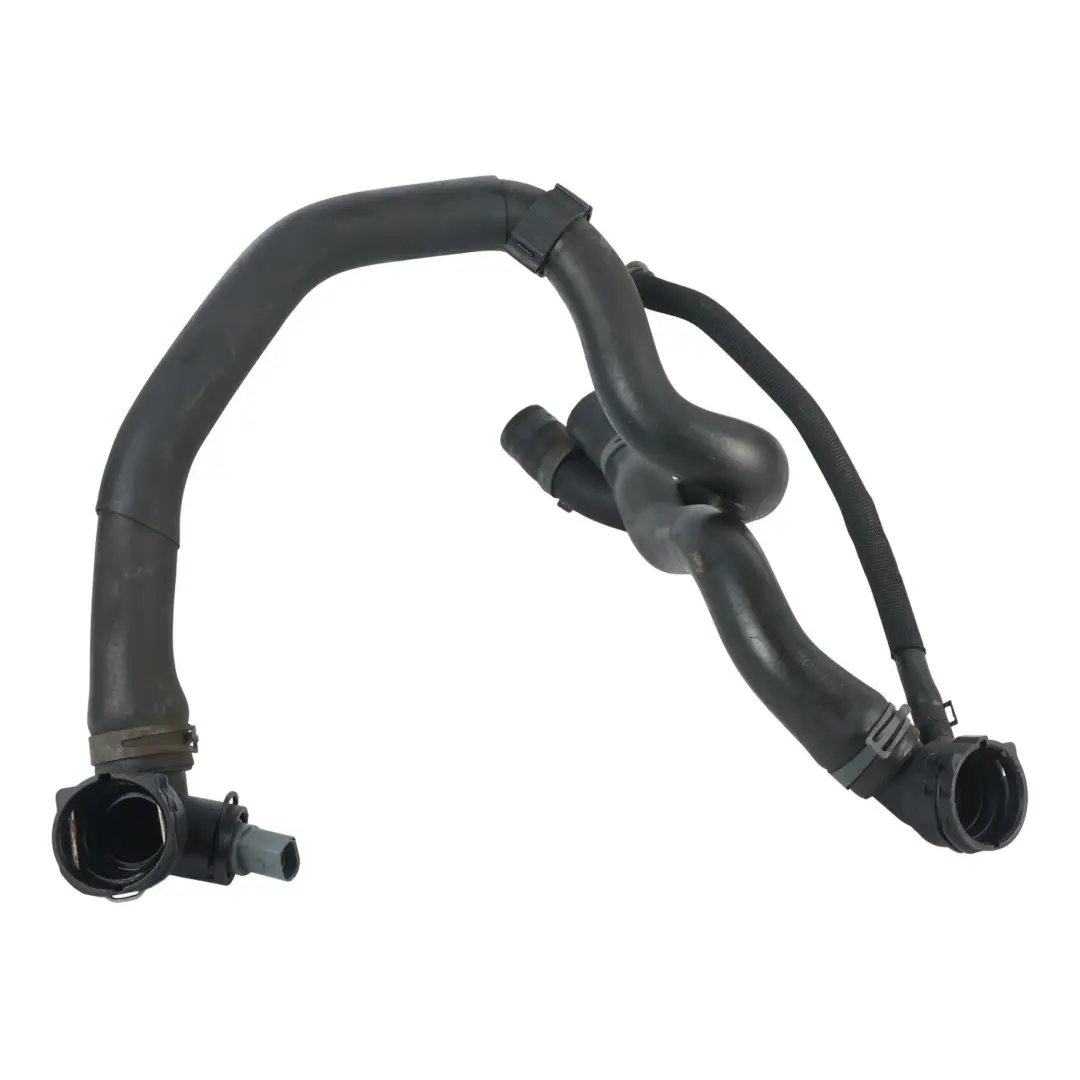 Durite Tuyau Liquide Refroidissement Radiateur 1.4 TFSI pour Audi A3 8V à propos du numéro de pièce 5Q0121049K Audi A3 8V Durite Tuyau Liquide Refroidissement Radiateur 1.4 TFSI - SKU 5Q0121049K - Numéro de pièce 5Q0121049K