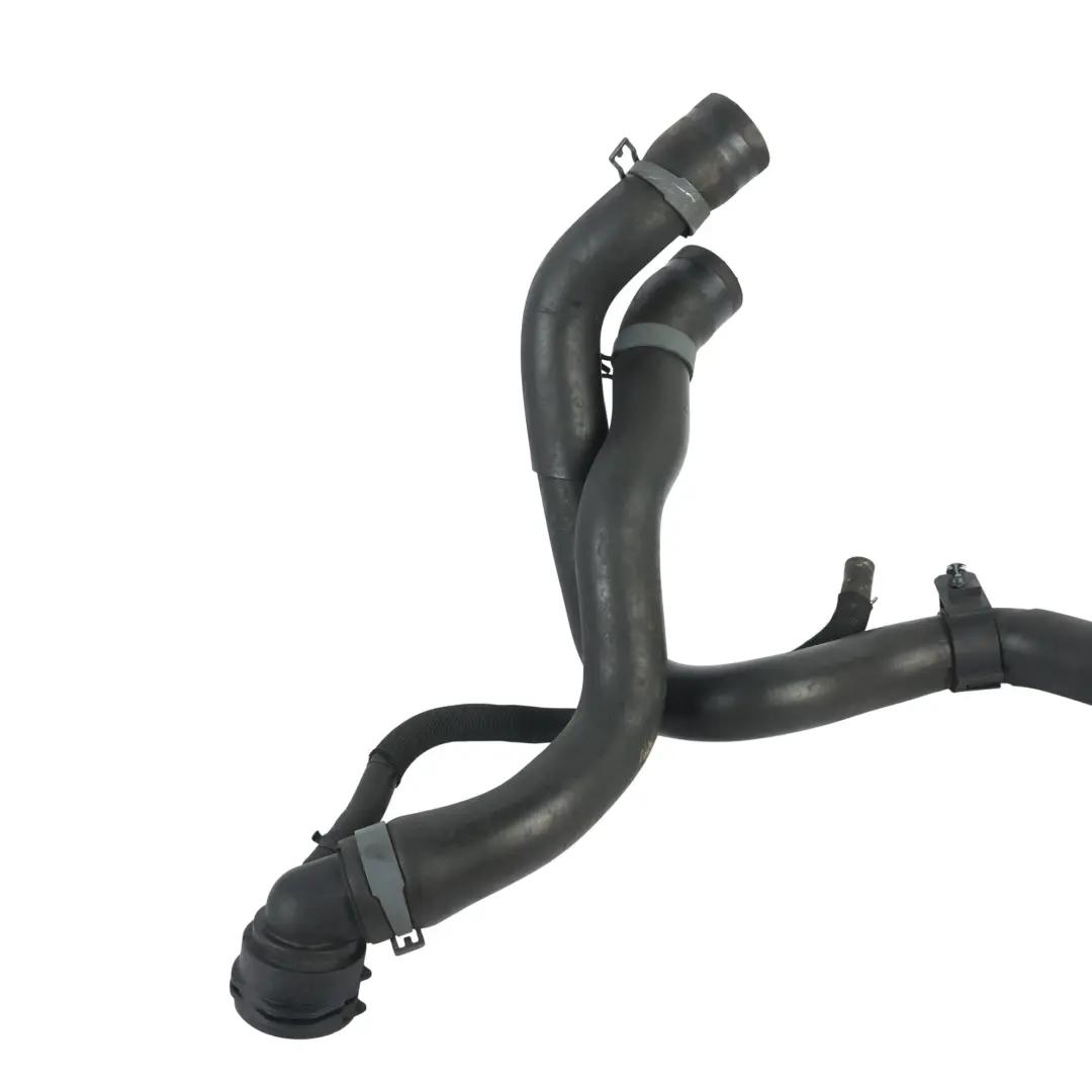 Przewód Chłodnicy Płynu Chłodzącego 1.4 TFSI do Audi A3 8V o numerze 5Q0121049K Audi A3 8V Przewód Chłodnicy Płynu Chłodzącego 1.4 TFSI - SKU 5Q0121049K - Numer Części 5Q0121049K