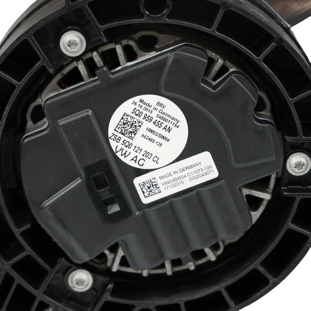 Skoda Octavia Mk3 RS VW Golf Mk7 Ventilateur Radiateur 2.0 TSI - SKU 5Q0121205AD - Numéro de pièce 5Q0121205AD