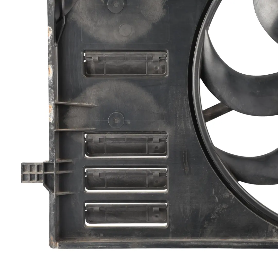 5G Radiator Fan Engine Water Motor Cooling 5Q0121203AP to VW Volkswagen Golf Mk7 with Part number 5Q0121207BD VW Volkswagen Golf Mk7 5G Radiator Fan Engine Water Motor Cooling 5Q0121203AP - SKU 5Q0121207BD - Part number 5Q0121207BD