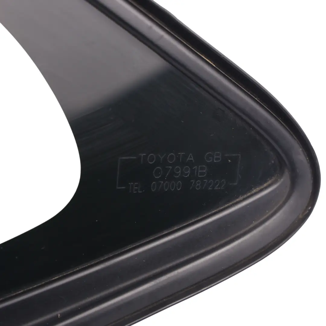 Toyota Auris E15 Szyba Boczna Przednia Prawa AS2 - SKU 6211002010 - Numer Części 6211002010