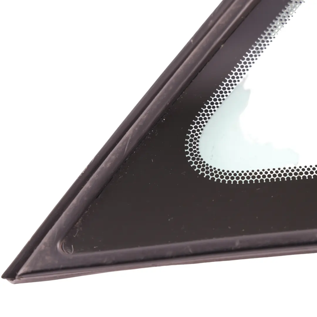 Toyota Verso R2 Mk2 Front Side Fixed Window Right O/S AS2 Glazing 62110-0F010 - SKU 621100F010 - Part number 621100F010