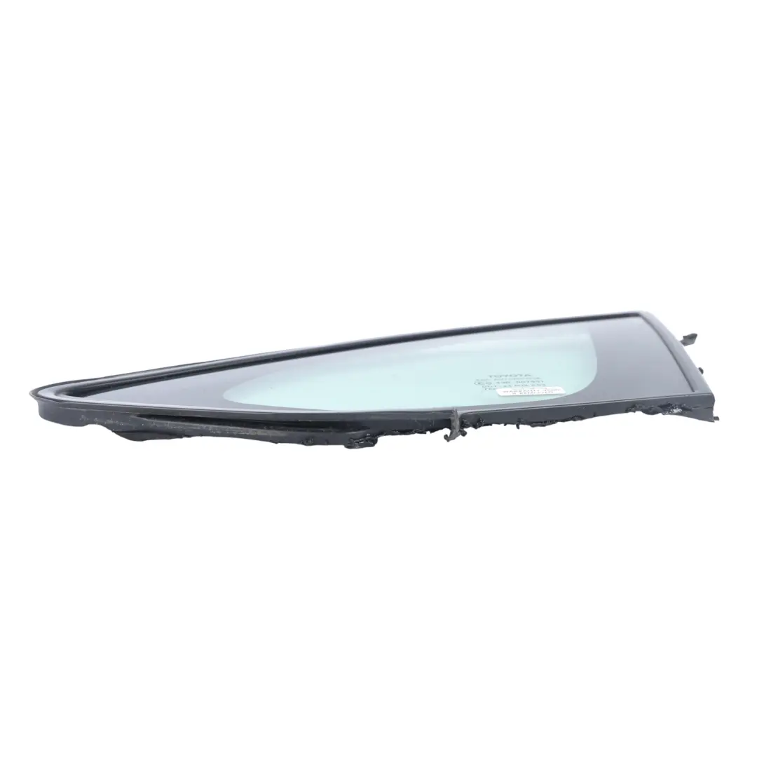 Vitre Custode Avant Gauche 6211002010 pour Toyota Auris E15 à propos du numéro de pièce 6212002010 Toyota Auris E15 Vitre Custode Avant Gauche 6211002010 - SKU 6212002010 - Numéro de pièce 6212002010