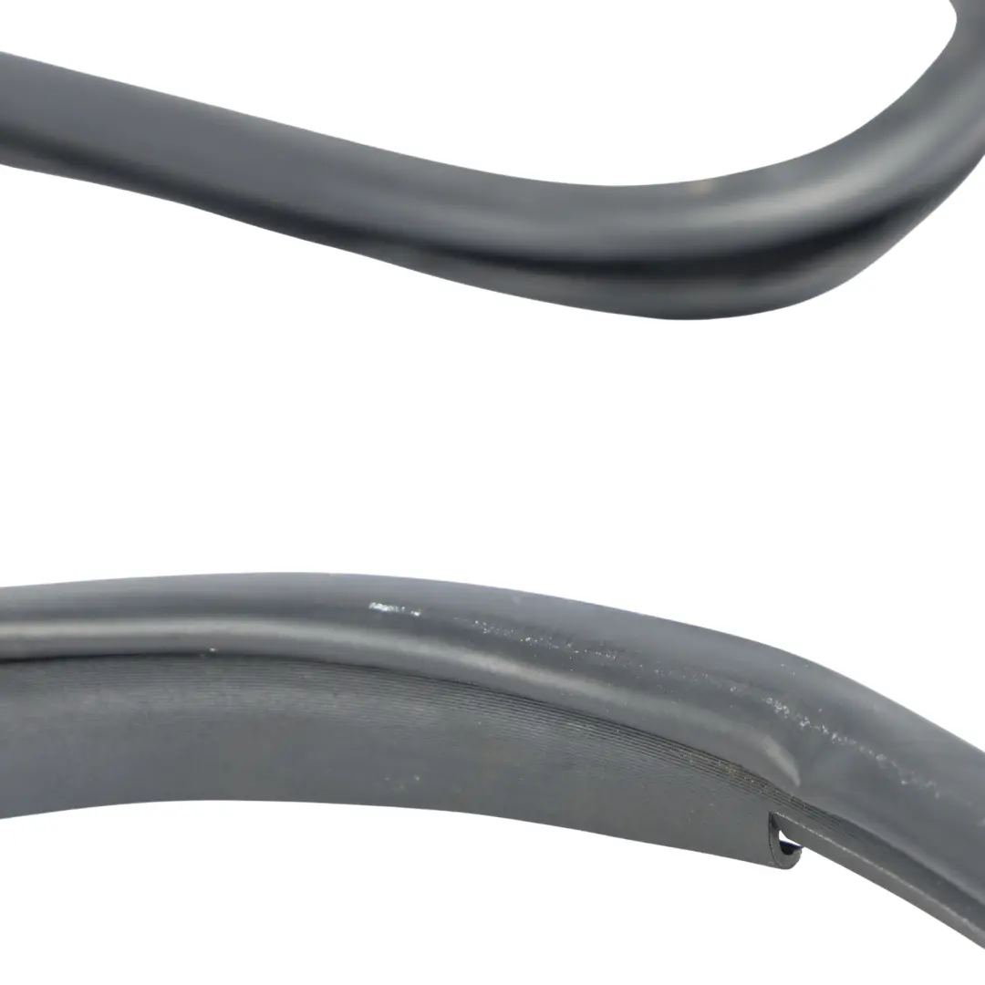 Toyota Auris E15 Hinten Türdichtung Rechts - SKU 6233102160B0 - Teilenummer 6233102160