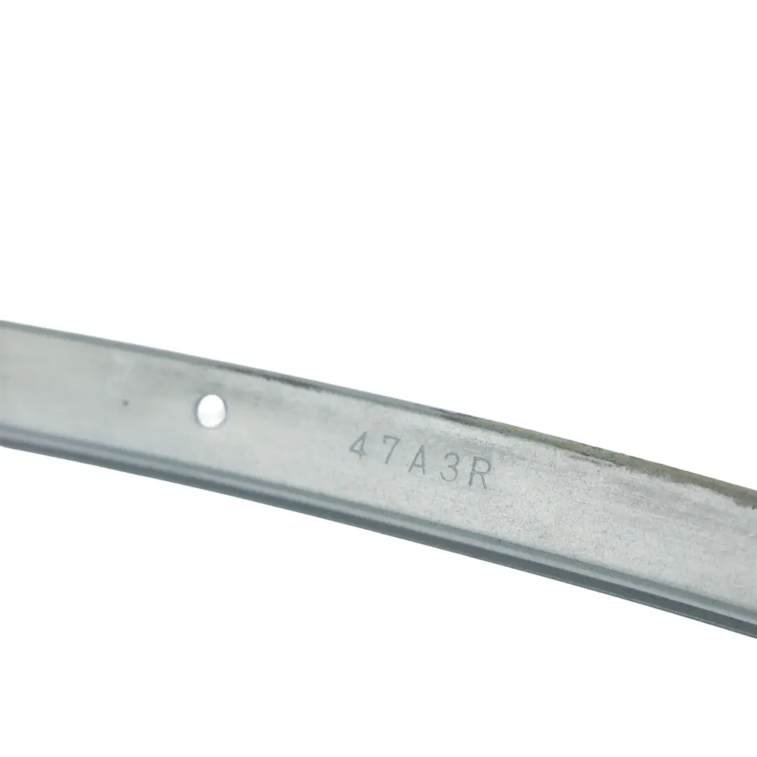 Türverkleidung Abdeckung Vorne Unten Rechts 67403-13030 für Toyota Corolla E12 mit Teilenummer 6740313030 Toyota Corolla E12 Türverkleidung Abdeckung Vorne Unten Rechts 67403-13030 - SKU 6740313030 - Teilenummer 6740313030