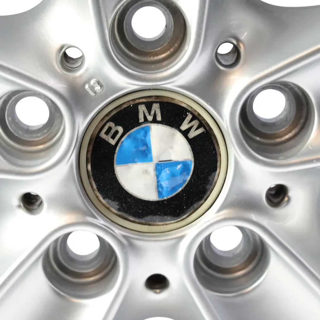 Jante Alliage Argent 16" Rayons Spider 140 ET:44 7J pour BMW E81 E82 E87 à propos du numéro de pièce 6769401 BMW E81 E82 E87 Jante Alliage Argent 16" Rayons Spider 140 ET:44 7J - SKU 6769401-SL5 - Numéro de pièce 6769401