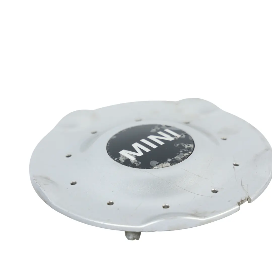 Dekielek Srebrny 16" Felga Aluminiowa Środek do Mini R50 R55 R56 R57 o numerze 6771001 Mini R50 R55 R56 R57 Dekielek Srebrny 16" Felga Aluminiowa Środek - SKU 6771001 - Numer Części 6771001