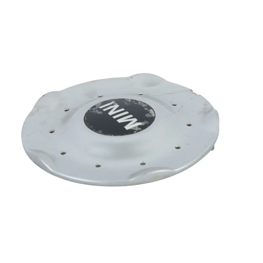 Cache Moyeu Argent 16" Jante Alu Centre pour Mini R50 R55 R56 R57 à propos du numéro de pièce 6771001 Mini R50 R55 R56 R57 Cache Moyeu Argent 16" Jante Alu Centre - SKU 6771001 - Numéro de pièce 6771001